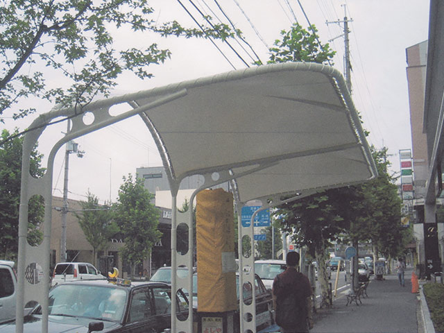 バス停 テント設置